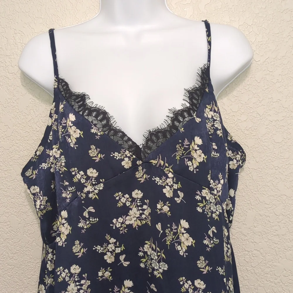 Kenzie x Francesca's Collections navy satin floral lace slip midi dress - Picture 12 of 13